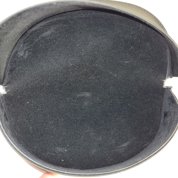 BEBE semi hard flip top sunglasses case - Picture 6 of 6